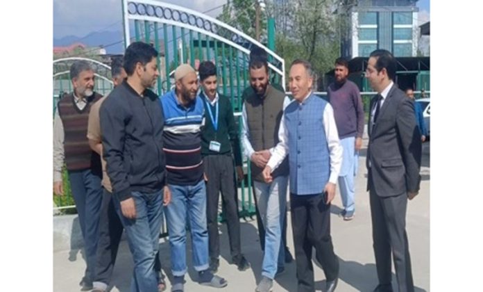 Justice Tashi Rabstan during visit to Yateem Khana at Srinagar on Thursday. Justice Tashi Rabstan during visit to Yateem Khana at Srinagar on Thursday.