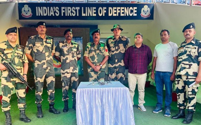Punjab | BSF Recovers Broken Drone From Harvested Field In Amritsar Punjab | BSF Recovers Broken Drone From Harvested Field In Amritsar