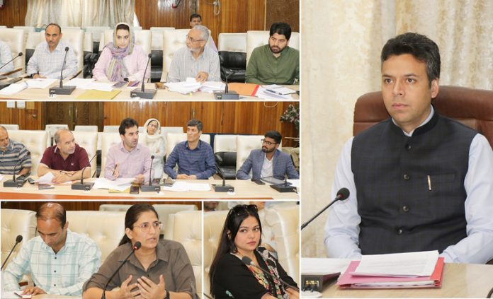 DC Srinagar Chairs Project Approval Committee(PAC) meeting for implementation of SMILE-beggary scheme. DC Srinagar Chairs Project Approval Committee(PAC) meeting for implementation of SMILE-beggary scheme.