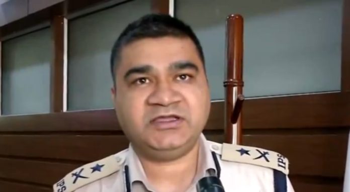 Amid Unprecedented Security Setup, Srinagar LS Constituency Goes To Polls On Monday