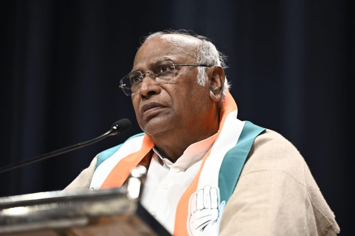PM Modi's 'mujra' remark an insult to Bihar: Kharge