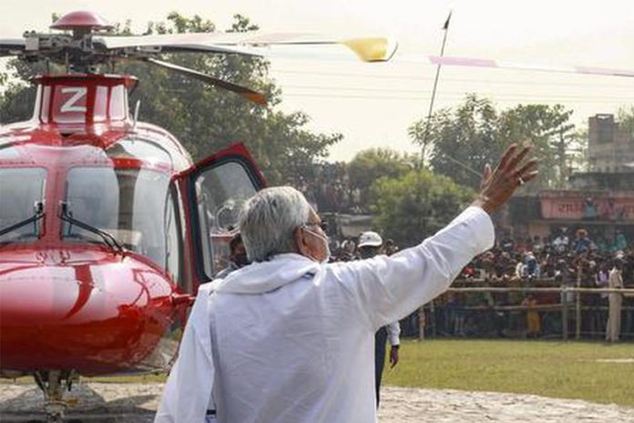 Nitish's helicopter runs out of fuel during election campaign Nitish's helicopter runs out of fuel during election campaign