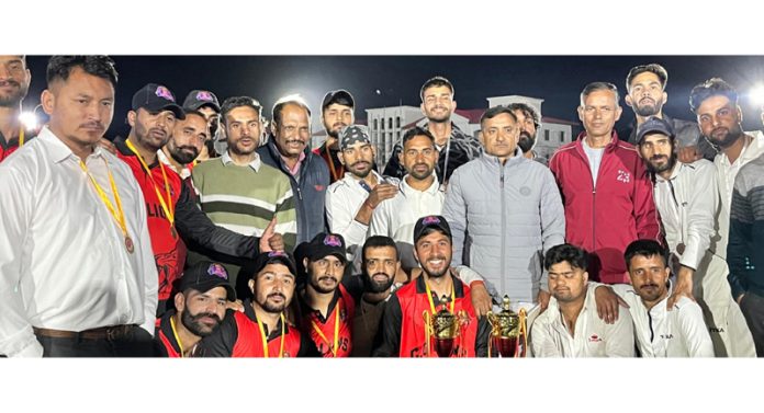 Players posing along with dignitaries during a Day-Night match at Paddar. -Excelsior/Tilak Raj Players posing along with dignitaries during a Day-Night match at Paddar. -Excelsior/Tilak Raj