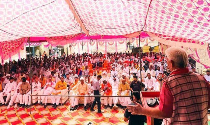 LG Manoj Sinha addressing a seminar at Ghazipur on Sunday.