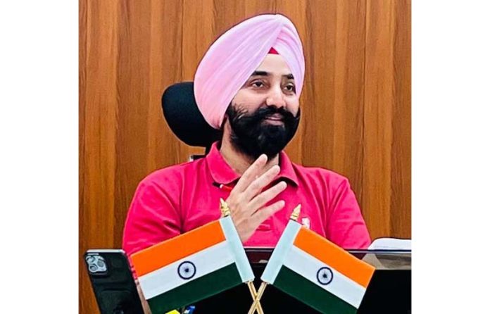 Govt declares ‘Paid Holiday’ on May 13, 20, 25 in J&K Govt declares ‘Paid Holiday’ on May 13, 20, 25 in J&K