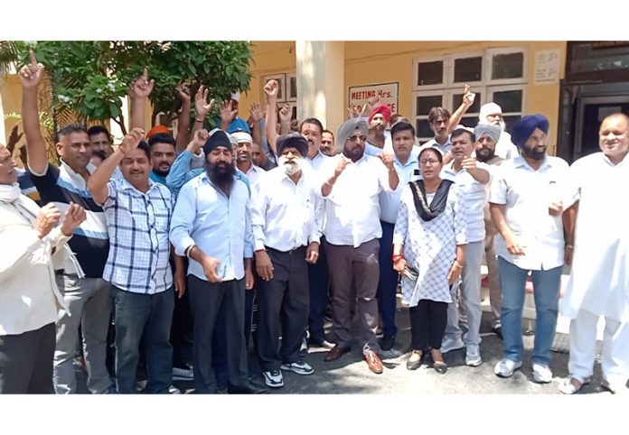 People of RS Pura raise slogans during a protest demonstration on Monday. People of RS Pura raise slogans during a protest demonstration on Monday.