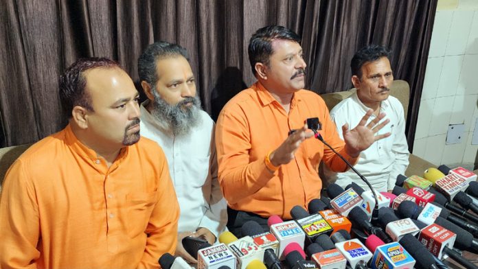 Shiv Sena leaders addressing a press conference at Jammu on Tuesday. -Excelsior/Rakesh Shiv Sena leaders addressing a press conference at Jammu on Tuesday. -Excelsior/Rakesh
