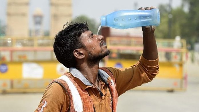 Over a fifth of excess deaths linked to heatwaves over past 30 years occurred in India: Study Over a fifth of excess deaths linked to heatwaves over past 30 years occurred in India: Study