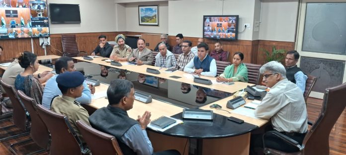 J&K | CS Atal Dulloo Takes Stock Of Arrangements For ‘Kheer Bhawani’ Mela