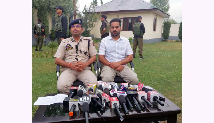 SSP Ganderbal Sandeep Gupta addressing a press conference. -Excelsior/Firdous