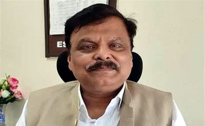 IRS Officer Alok Kumar Relieved From Jammu And Kashmir