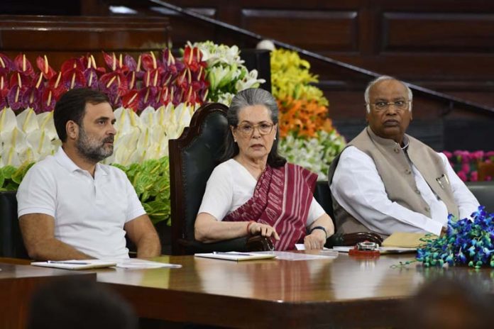 Congress Parliamentary Party chairperson Sonia Gandhi, Congress chief Mallikarjun Kharge and party MP Rahul Gandhi at CPP meeting in Central Hall of Parliament in New Delhi on Saturday.(UNI) Congress Parliamentary Party chairperson Sonia Gandhi, Congress chief Mallikarjun Kharge and party MP Rahul Gandhi at CPP meeting in Central Hall of Parliament in New Delhi on Saturday.(UNI)