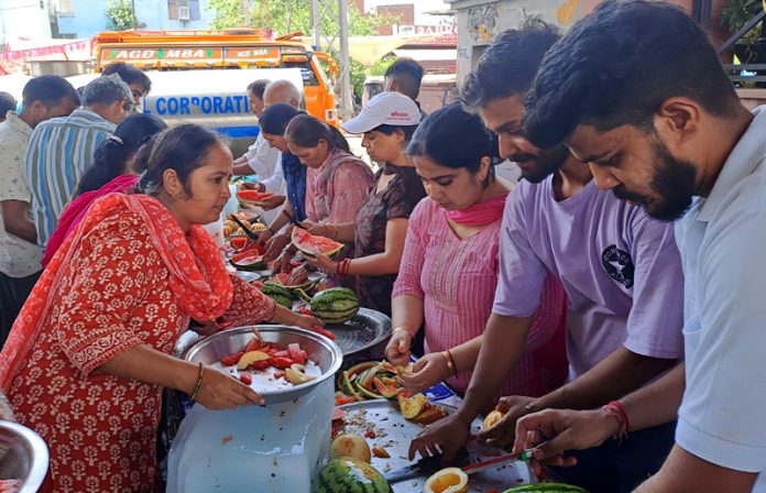 Sweet water being offered to passersby at a stall in Jammu city on the occasion of Nirjala Ekadashi on Tuesday. —Excelsior/Rakesh Sweet water being offered to passersby at a stall in Jammu city on the occasion of Nirjala Ekadashi on Tuesday. —Excelsior/Rakesh