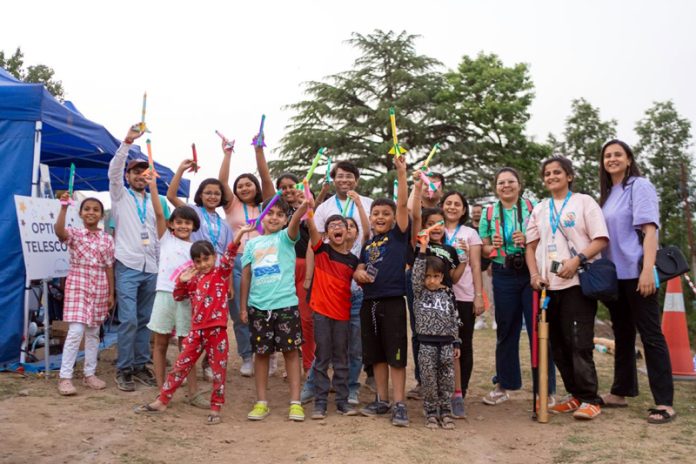 Tourists cheering up after CM Pushkar Singh Dhami inaugurating Astro Tourism Campaign in Mussooriee on Sunday.