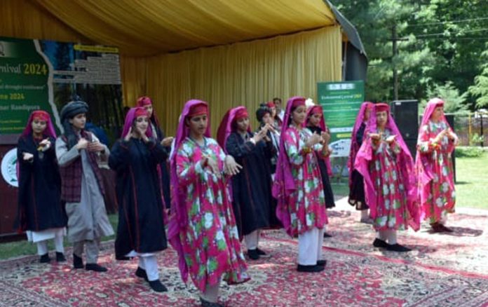 Girls performing cultural item during a programme at Chitternar Bandipora on Saturday. Girls performing cultural item during a programme at Chitternar Bandipora on Saturday.