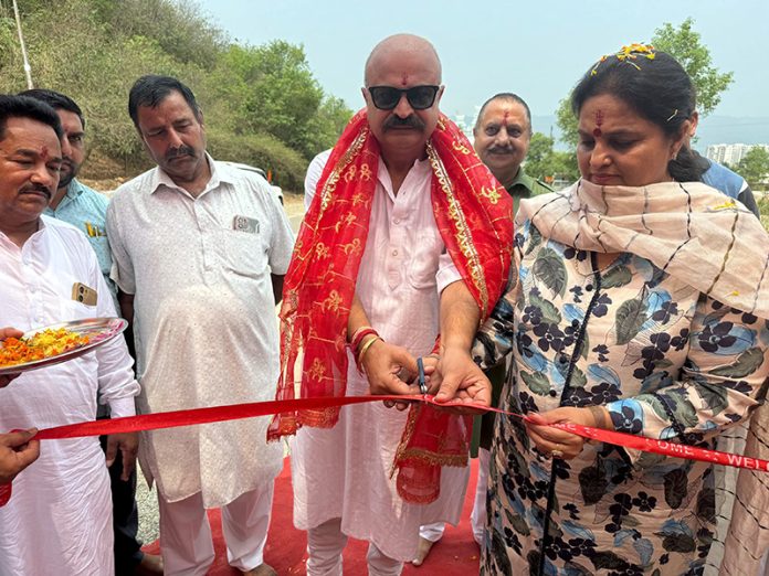 BJP leaders inaugurating Langar for Amarnath Ji Yatris at Tirupati temple Jammu on Sunday.
