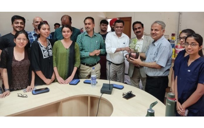 Chief guest with the participating students and organizers at the Budding Vets programme at SKUAST-Jammu.