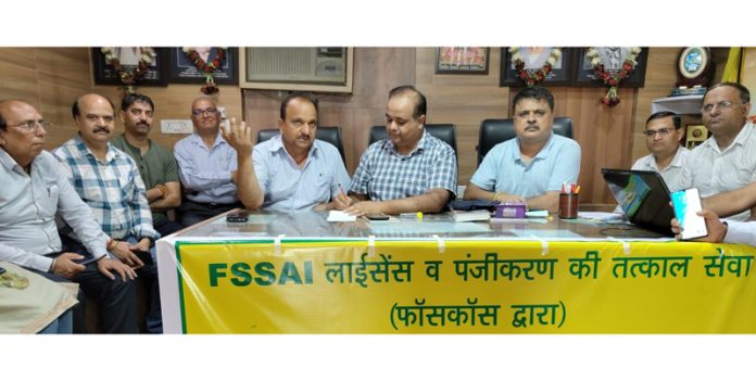 Officers of DC Food Safety Jammu and office bearers of Traders Federation during FSSAI License-cum-Registration camp held at Nehru Market, Jammu.