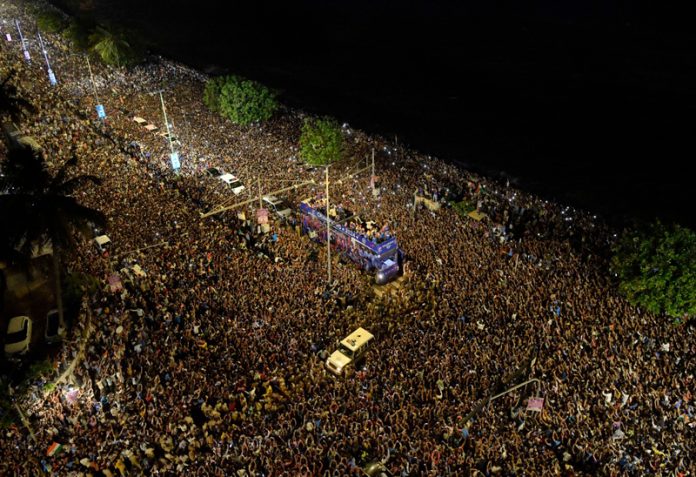 A massive crowd of fans gather at Marine Drive to witness Team India’s Victory Parade in Mumbai on Thursday.