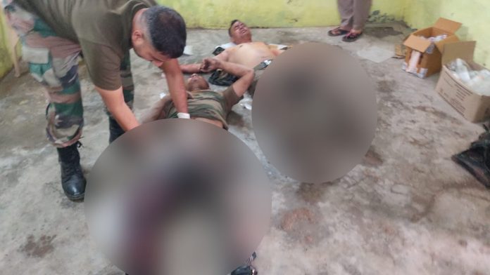 5 Soldiers Martyred, 5 Injured As Terrorists Attack Army Vehicles In J&K's Kathua 5 Soldiers Martyred, 5 Injured As Terrorists Attack Army Vehicles In J&K's Kathua