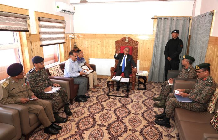 BRO Seeks LG's Intervention To Resume Work On Border Roads In Ladakh BRO Seeks LG's Intervention To Resume Work On Border Roads In Ladakh