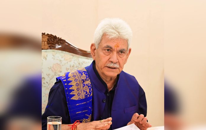 LG Sinha Holds Meeting With District, Police Officials To Review I-Day Celebration Preparations