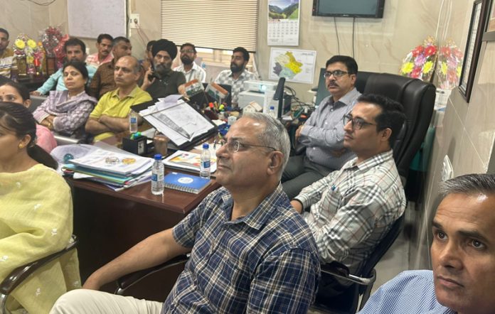 CMO Kathua Dr Vijay Raina during training session on CRS Portal.