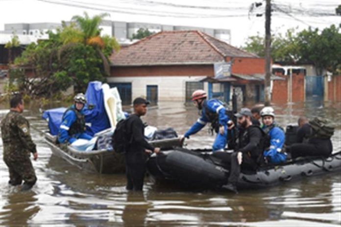 Death toll rises to 180 in southern Brazil flood