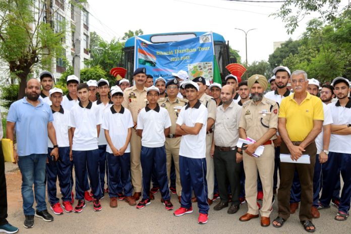 DIG JSK Range, Dr Sunil Gupta, flagging off the Bharat Darshan tour from Gulshan Ground Jammu on Thursday.