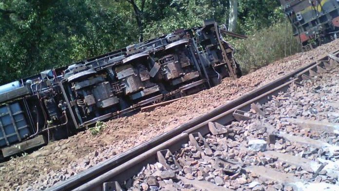 thvli empty engine derail
