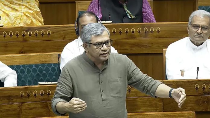 Will make every effort to implement Kavach on entire rail network: Vaishnaw Will make every effort to implement Kavach on entire rail network: Vaishnaw