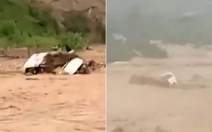 8 of family die as vehicle swept away