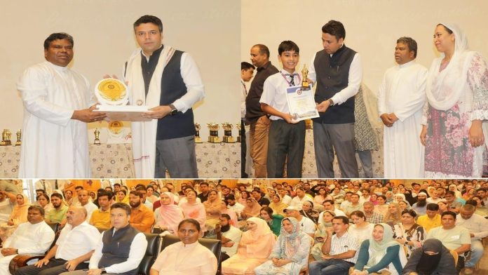 DC Srinagar highlights education's role in shaping future at Burn Hall School Award Ceremony