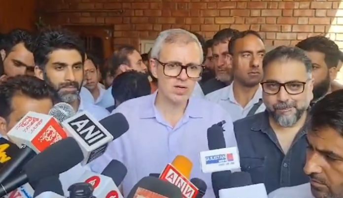 Don't Field Candidates Against NC-Cong Nominees In JK Polls, Our Agenda Same: Omar Abdullah To PDP Don't Field Candidates Against NC-Cong Nominees In JK Polls, Our Agenda Same: Omar Abdullah To PDP
