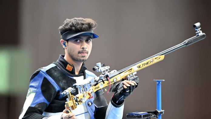 Swapnil Kusale Clinches India's First Ever 50m Rifle 3 Positions Olympic Bronze Swapnil Kusale Clinches India's First Ever 50m Rifle 3 Positions Olympic Bronze