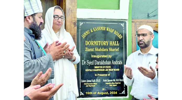 Waqf Board Chairperson, Dr Darakhshan Andrabi inaugurating guest house at Shahdara Sharief. Waqf Board Chairperson, Dr Darakhshan Andrabi inaugurating guest house at Shahdara Sharief.