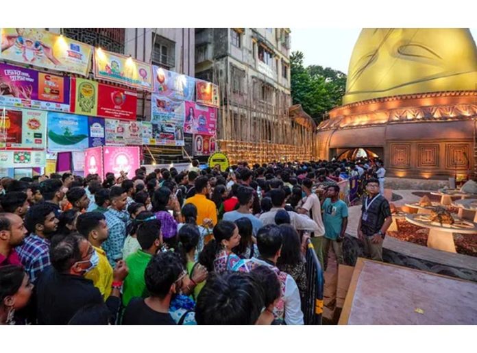 Diwali, Kali Puja come alive with colourful lights gleaming across Bengal