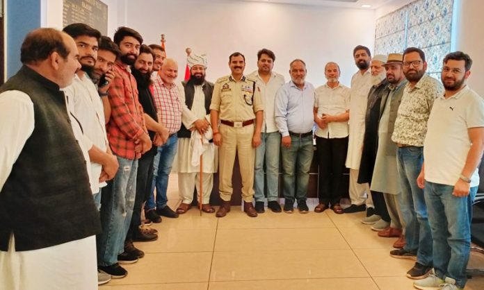 Delegation of Islamic Welfare Organisation during meeting with SSP Rajouri on Thursday.