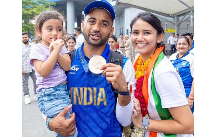 Indian Hockey Captain Manpreet Singh on arrival at Indira Gandhi International Airport, in New Delhi on Saturday. UNI Indian Hockey Captain Manpreet Singh on arrival at Indira Gandhi International Airport, in New Delhi on Saturday. UNI