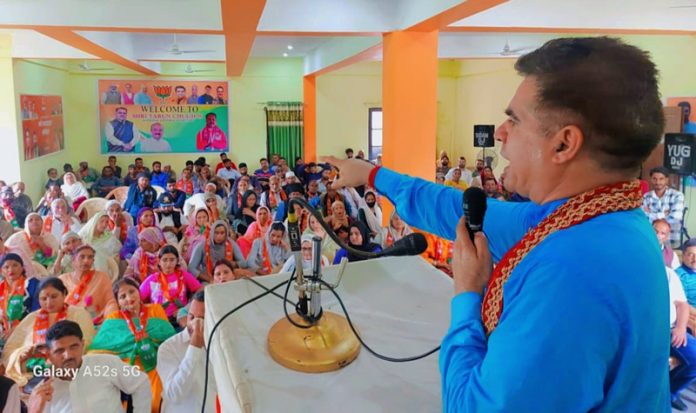 BJP JK UT, president, Ravinder Raina addressing a party meeting at Poonch on Thursday. BJP JK UT, president, Ravinder Raina addressing a party meeting at Poonch on Thursday.