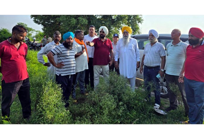 Taranjit Singh Tony, General Secretary of JKPCC, addressing a public meeting in Jammu on Tuesday. Taranjit Singh Tony, General Secretary of JKPCC, addressing a public meeting in Jammu on Tuesday.