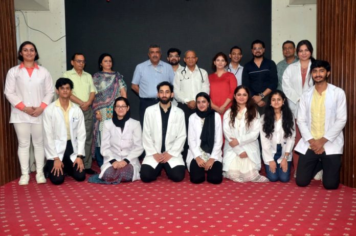Dignitaries posing for a group photograph during a function to celebrate World Breast Feeding Week at ASCOMS & Hospital. Dignitaries posing for a group photograph during a function to celebrate World Breast Feeding Week at ASCOMS & Hospital.