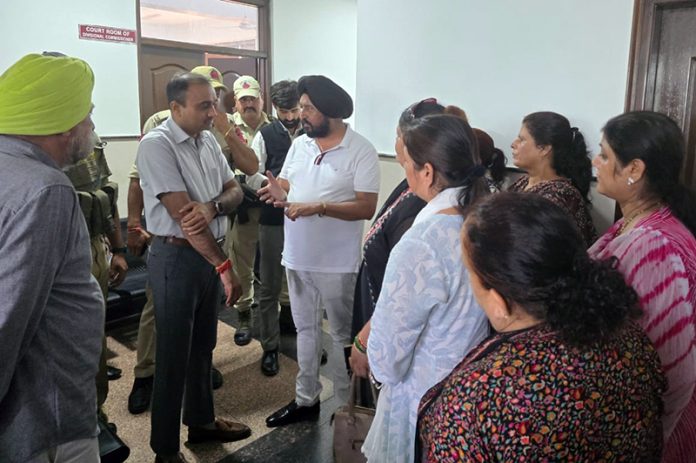General secretary of PCC, TS Tony interacting with Divisional Commissioner Jammu Ramesh Kumar. General secretary of PCC, TS Tony interacting with Divisional Commissioner Jammu Ramesh Kumar.