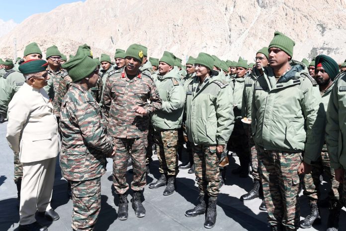 President Murmu Visits Siachen Base Camp, Tells Soldiers All Citizens Salute Their Bravery President Murmu Visits Siachen Base Camp, Tells Soldiers All Citizens Salute Their Bravery