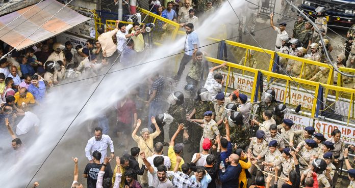 Protests in Mandi over a mosque