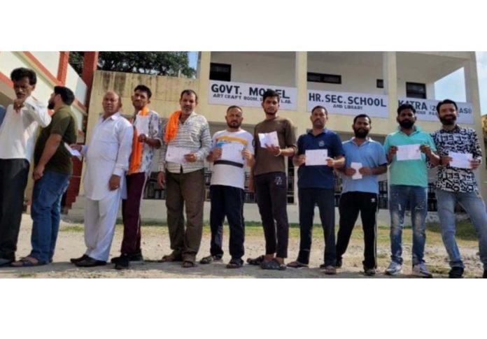 Voters at a Polling Station in Katra. -Excelsior/Romesh Mengi Voters at a Polling Station in Katra. -Excelsior/Romesh Mengi
