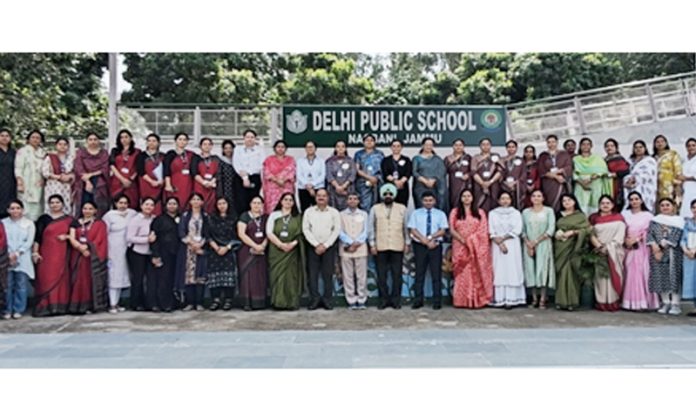 Educators from various CBSE affiliated schools from Jammu Region posing for group photograph. Educators from various CBSE affiliated schools from Jammu Region posing for group photograph.