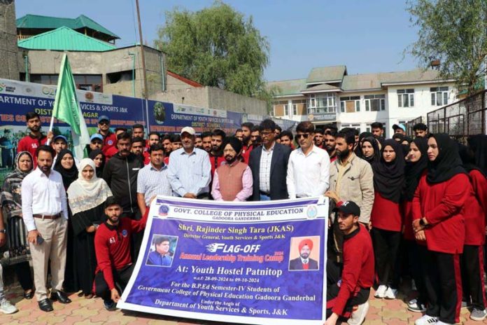 DG YSS, Rajinder Singh Tara flagging off Annual Youth Training Camp at Ganderbal. DG YSS, Rajinder Singh Tara flagging off Annual Youth Training Camp at Ganderbal.