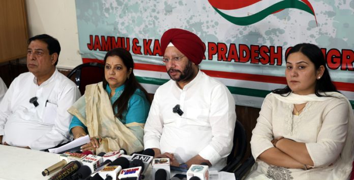 Senior AICC leader & CWC member G.S. Sappal addressing a press conference in Jammu. -Excelsior/Rakesh