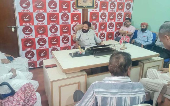 Babu Rampaul chairing a meeting of NC office bearers on Sunday.